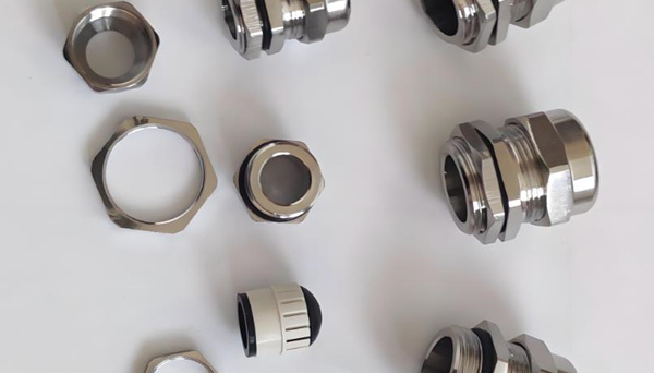 如何選擇設計出一款高性能的防水接頭？ 圖2