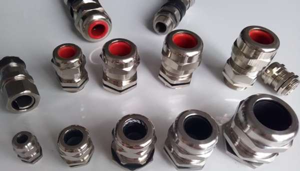 304不銹鋼電纜防水接頭定制費(fèi)用大概是多少？